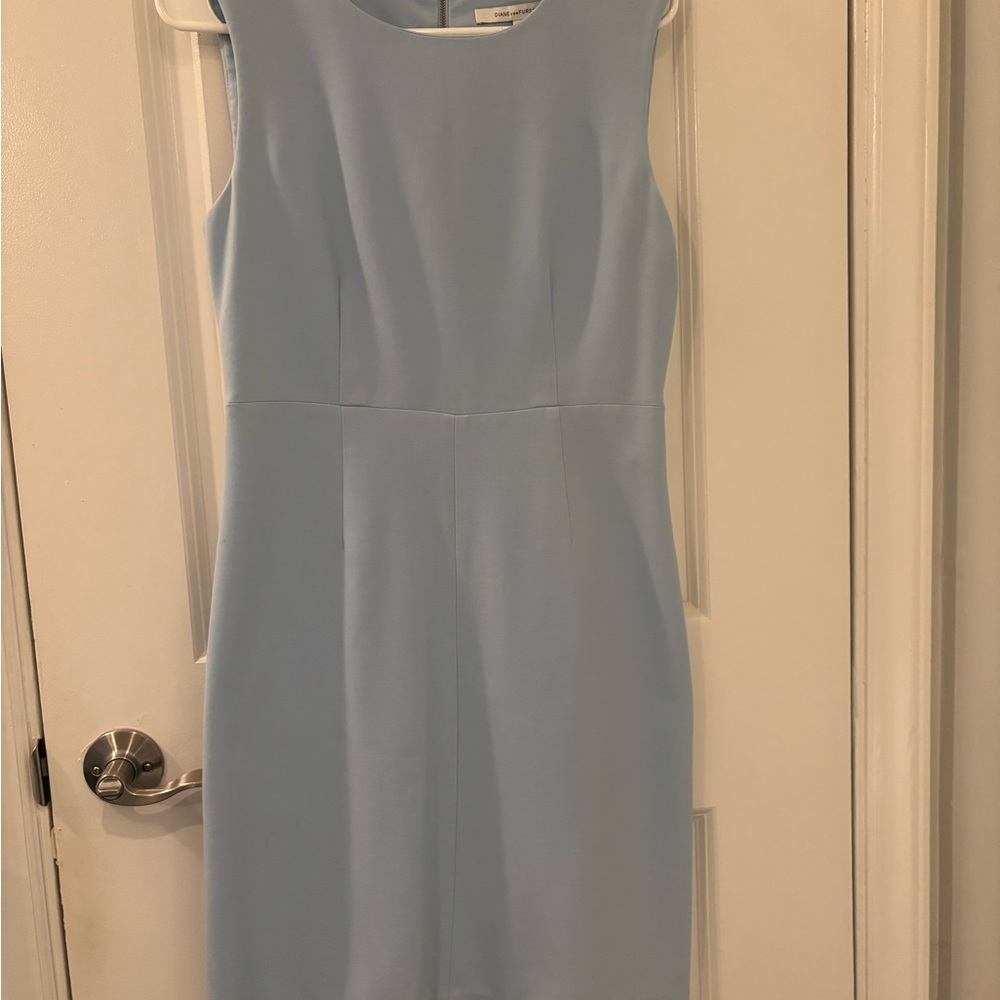 Diane Von Furstenberg Light Blue Sleeveless Sheath Dress